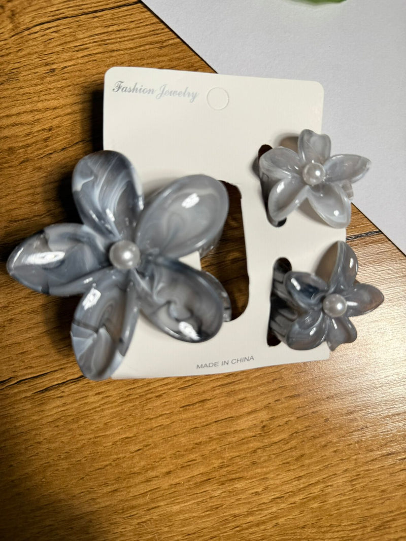 Flower Hair Clip Set with Pearl Center[set of 3]