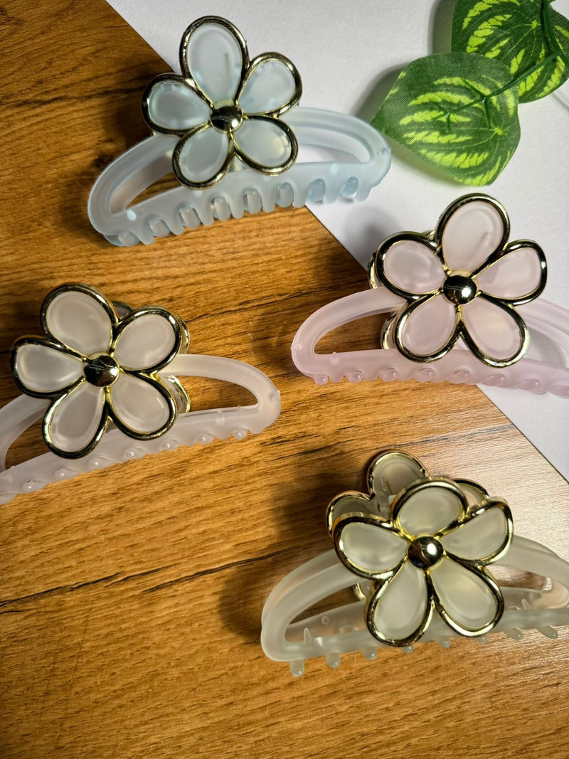 🌸 Elegant Flower Hair Claw Clips 🌸