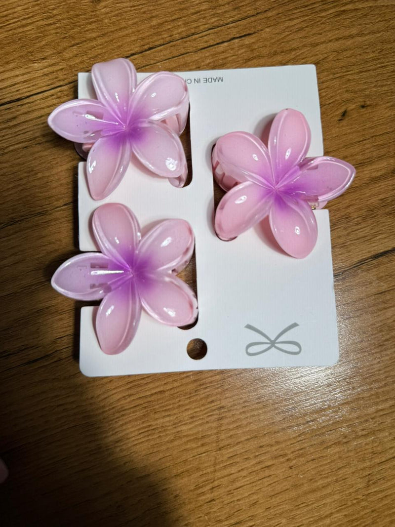 Flower Hair Clips (Set of 3) 🌸
