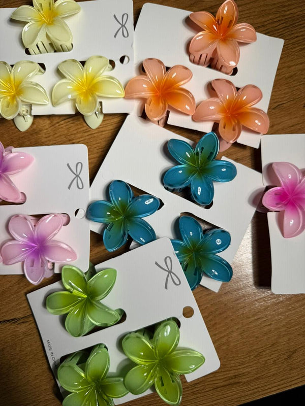 Flower Hair Clips (Set of 3) 🌸