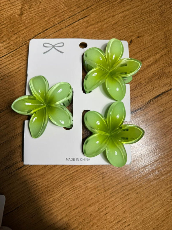 Flower Hair Clips (Set of 3) 🌸