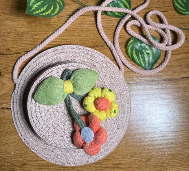 🌸 Handcrafted Floral Kids Hair Clip / Accessory 🌸