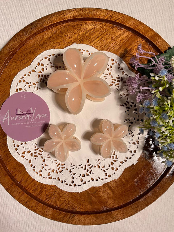 🌸 Aurora Lane – Floral Hair Claw Clips