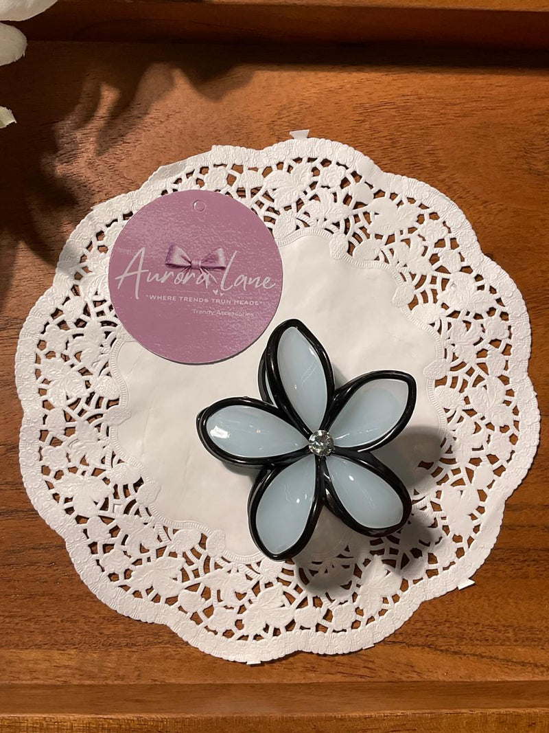 ✨ Aurora Lane – Elegant Flower Hair Clips ✨